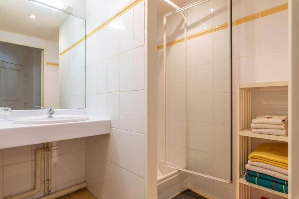 Port Royal Apart De Charme-Parking-Coeur De Ville Nantes Ngoại thất bức ảnh